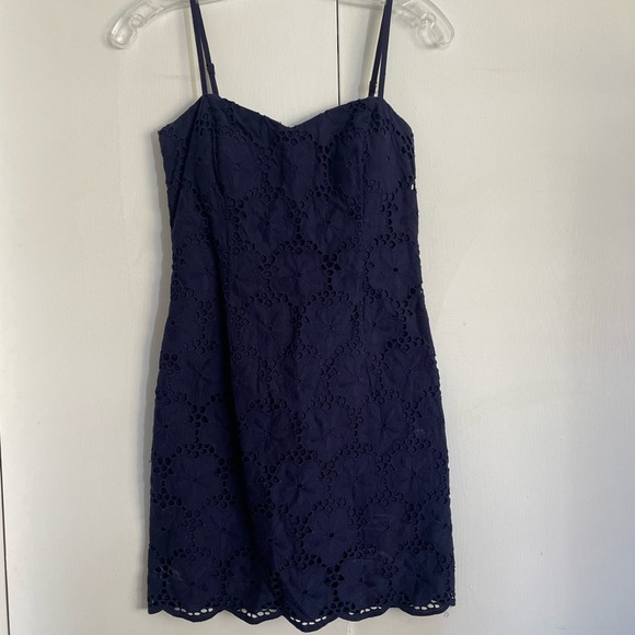 Lilly Pulitzer Navy McCallum Dress - Picture 1 of 8